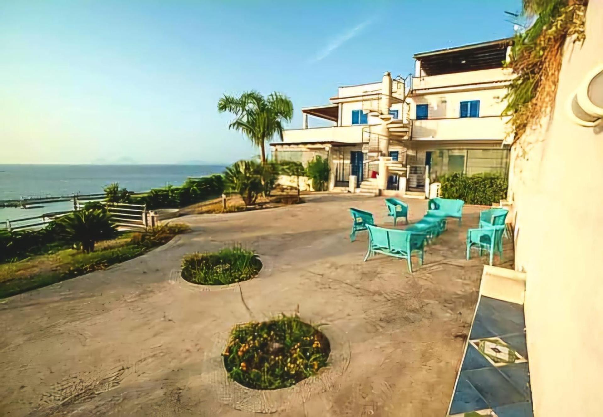 Magico Appartamenti Scafa - Marina Capo dʼOrlando Exteriör bild