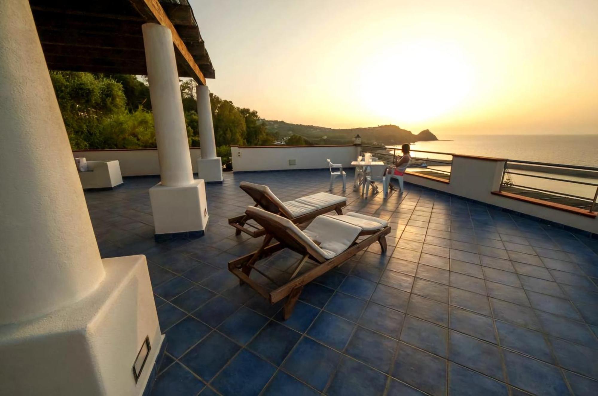 Magico Appartamenti Scafa - Marina Capo dʼOrlando Exteriör bild