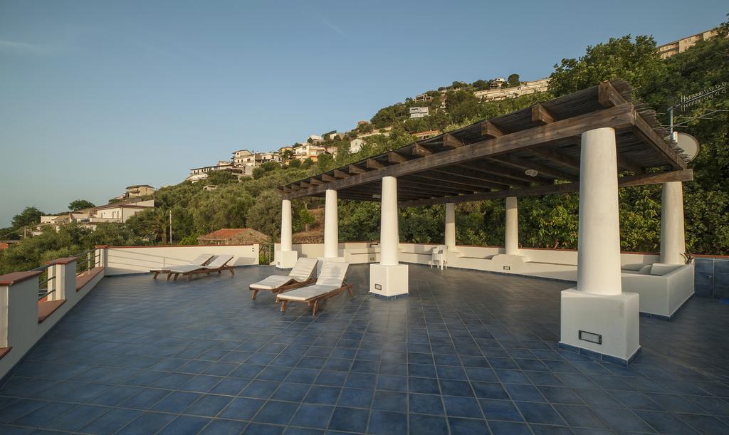 Magico Appartamenti Scafa - Marina Capo dʼOrlando Exteriör bild